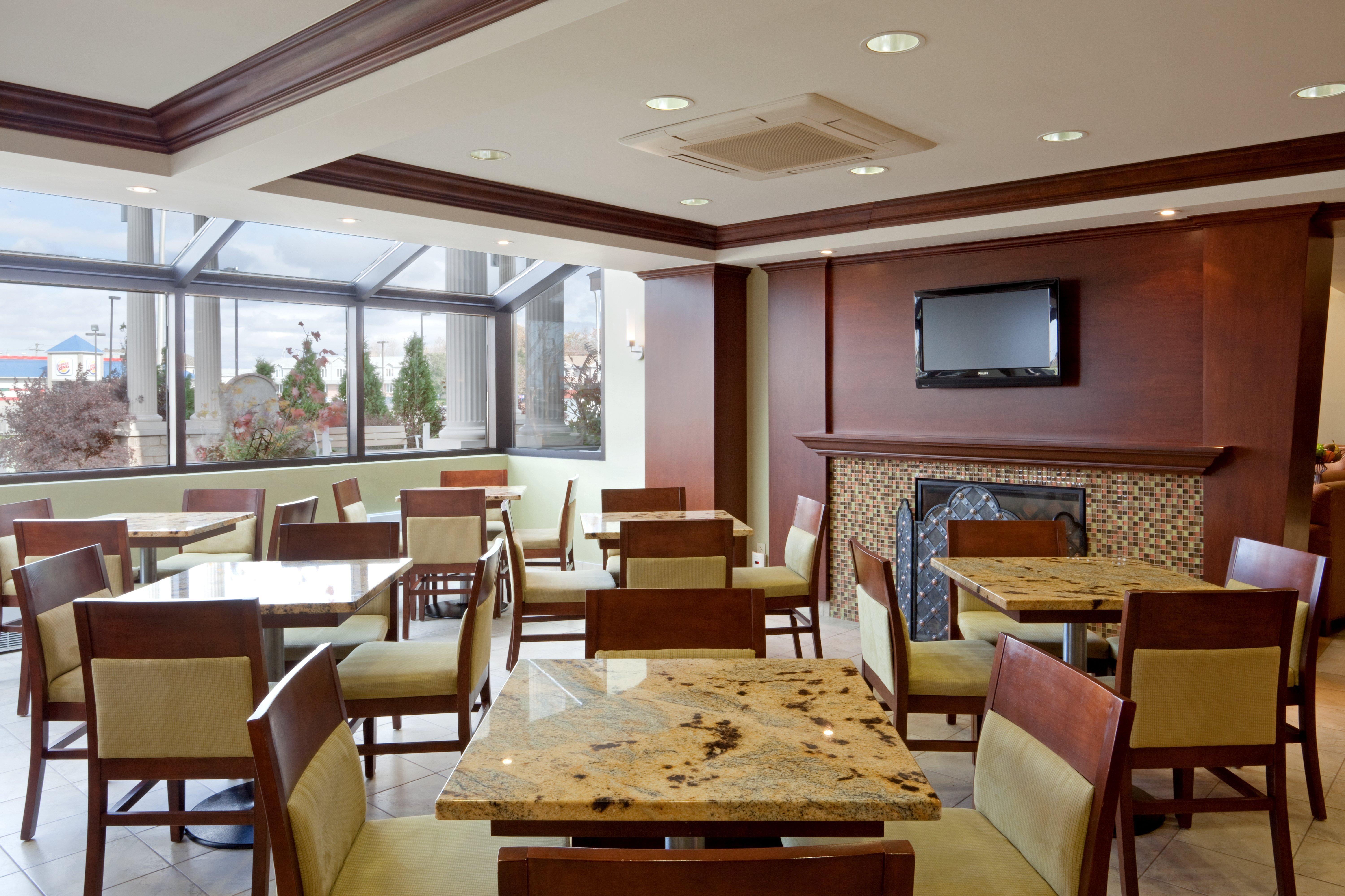 Quality Inn Saint-Jean-Sur-Richelieu Restaurant foto