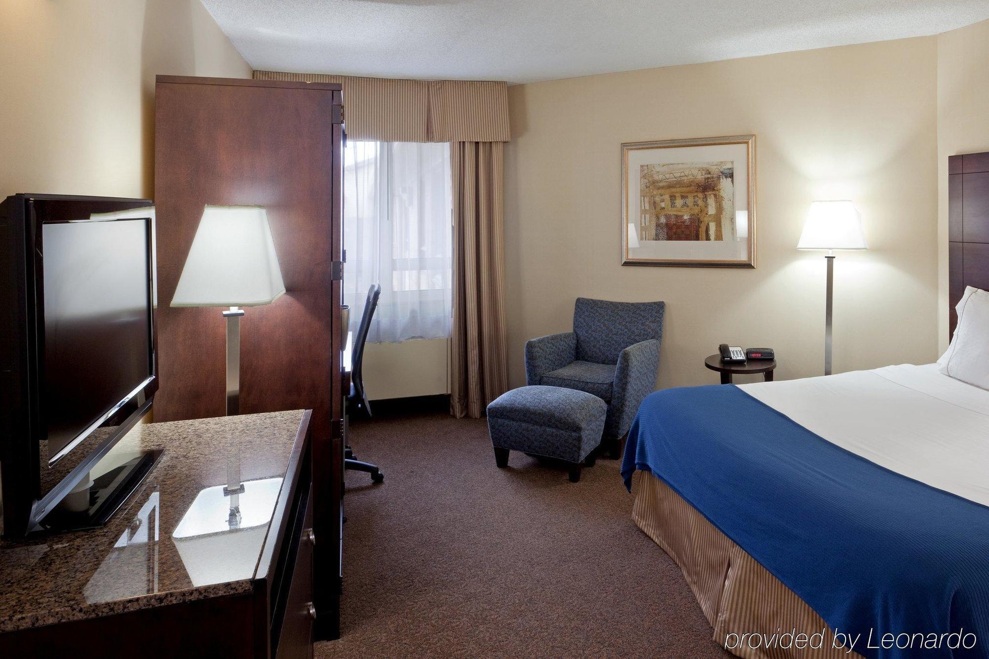 Quality Inn Saint-Jean-Sur-Richelieu Zimmer foto