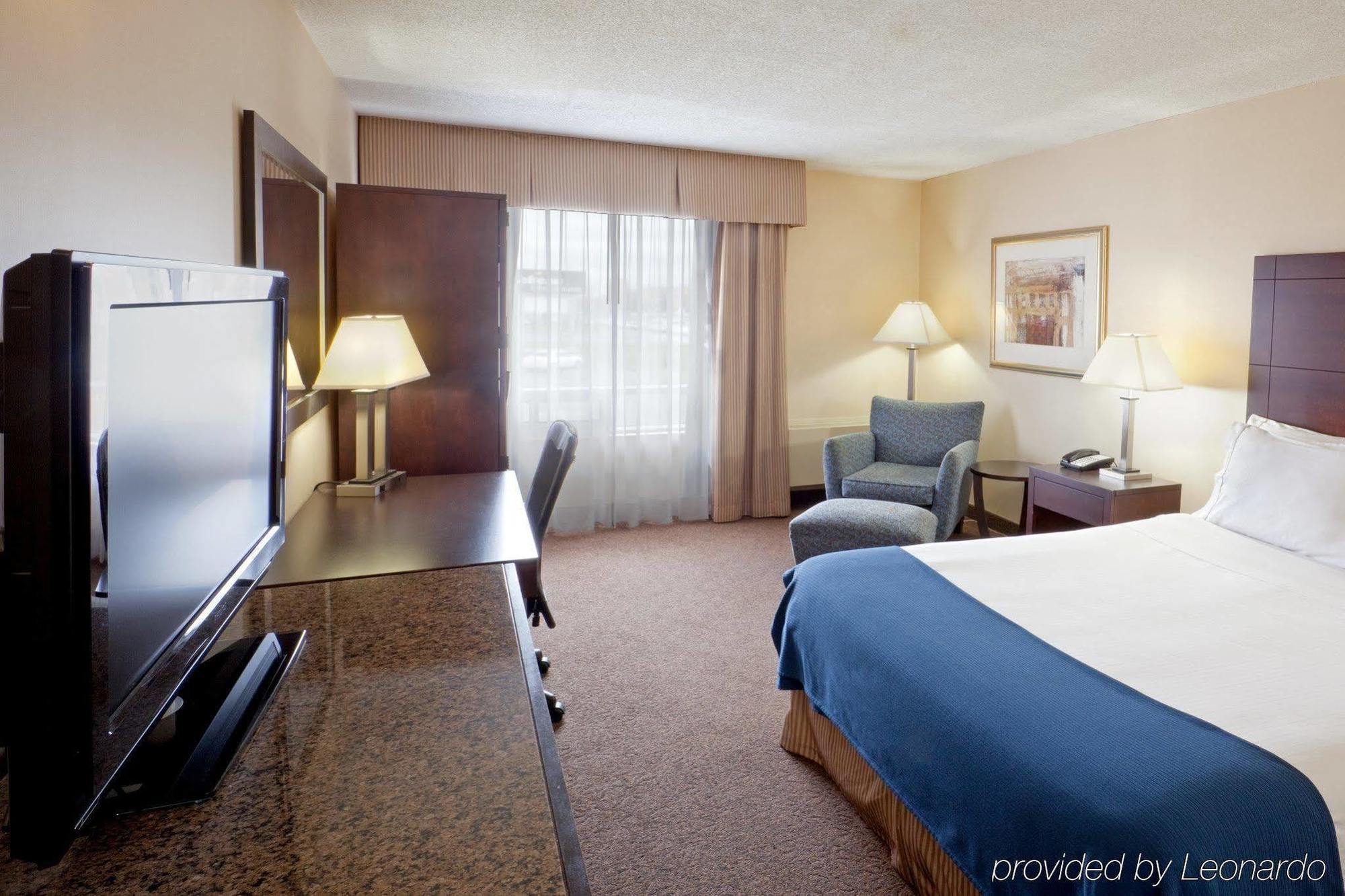 Quality Inn Saint-Jean-Sur-Richelieu Zimmer foto